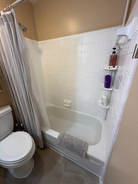 Bathroom wall with fresh white paint